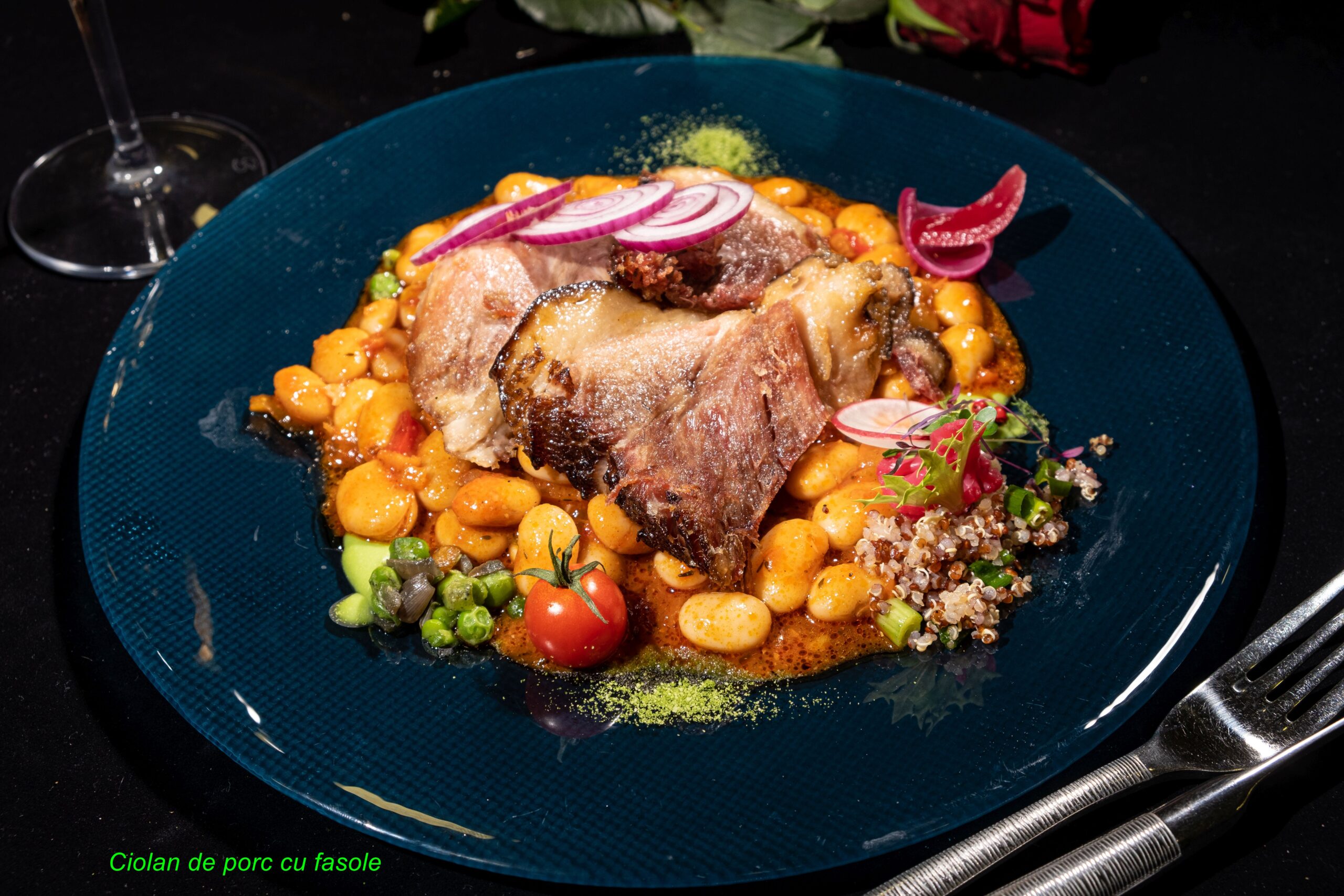 Ciolan de porc cu fasole 380g