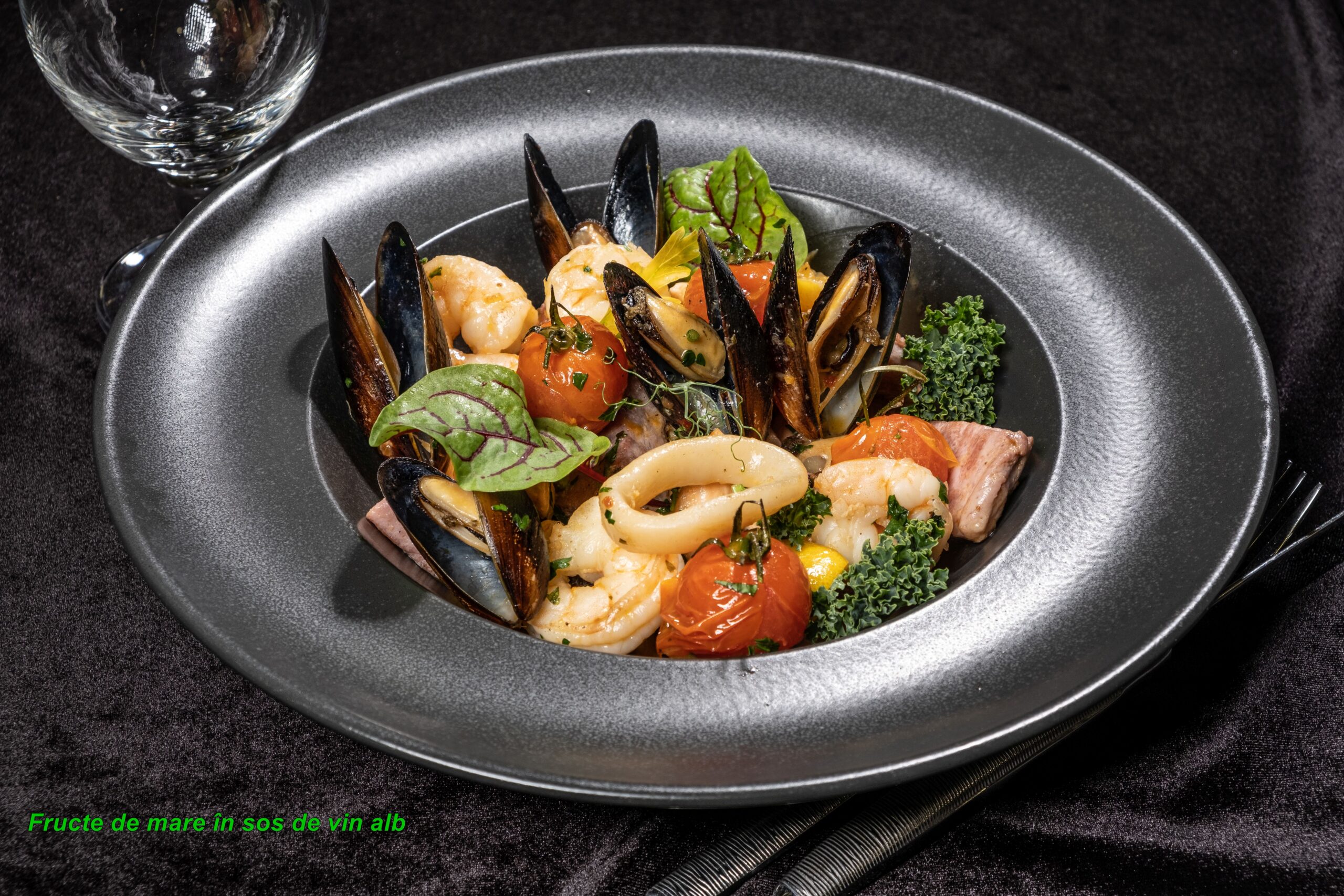 Fructe de mare în sos de vin alb 300g E 621