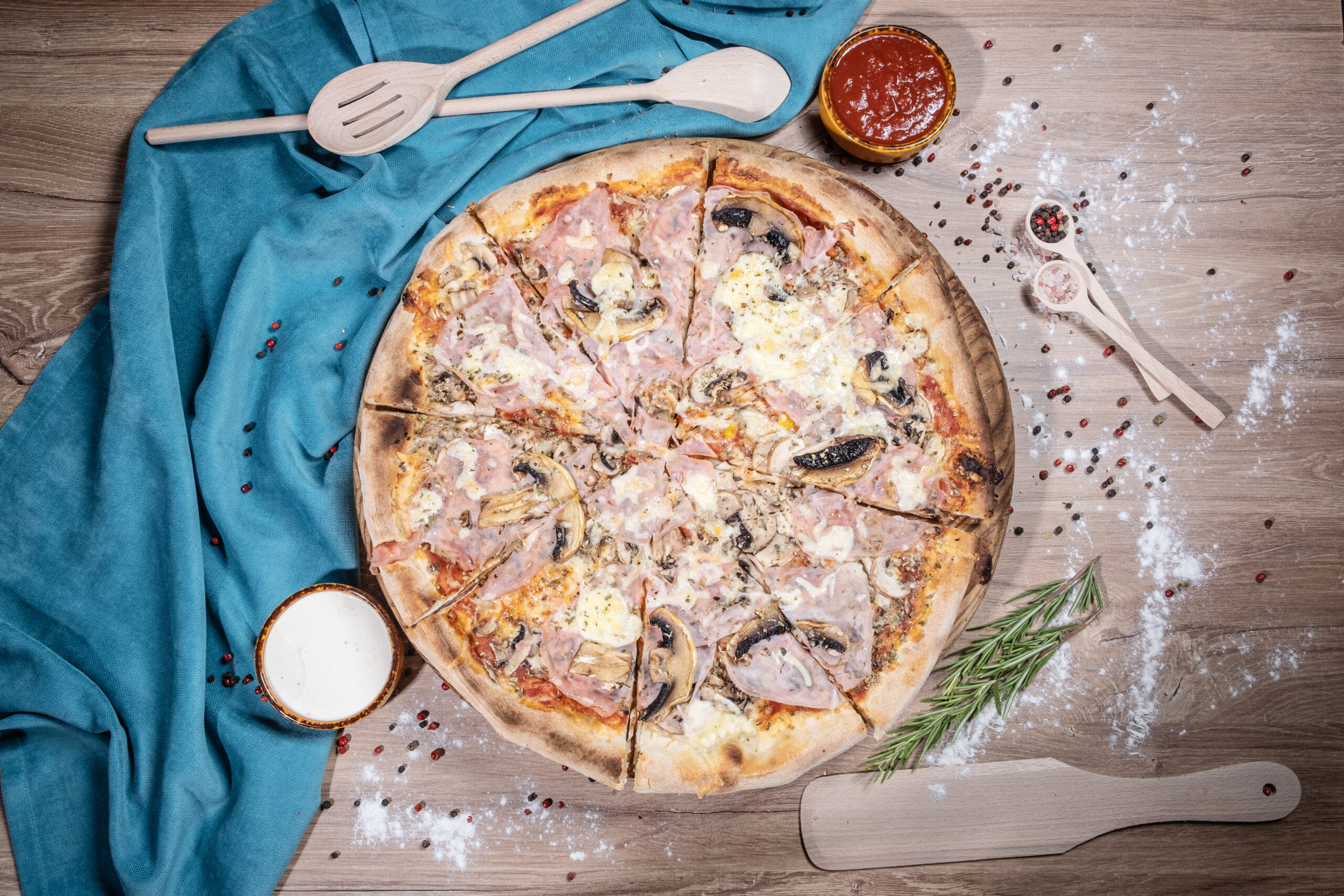 Pizza Prosciutto Funghi, 500g,1200g, E300, E250, E451